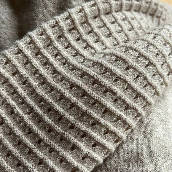 Joan Vass camel wool blend narrow shawl collar punched waffle sleeve cardigan. M - Picture 7 of 7